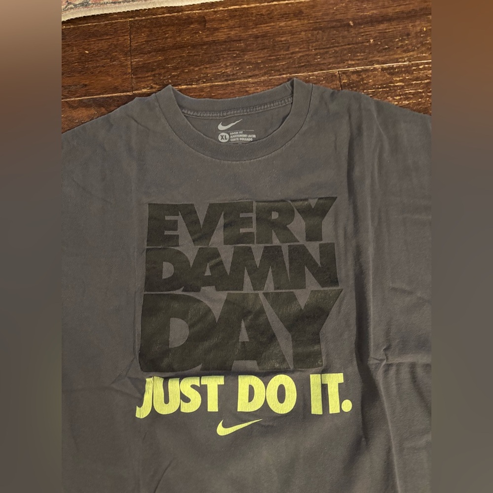 Y2K Nike Men's Charcoal Gray Graphic 'Every Damn Day' Tee with Yellow Accent